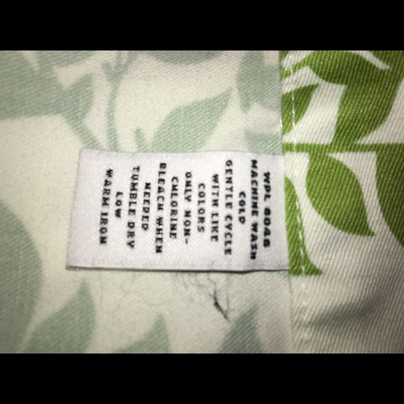 Shorts - Picture 6 of 7